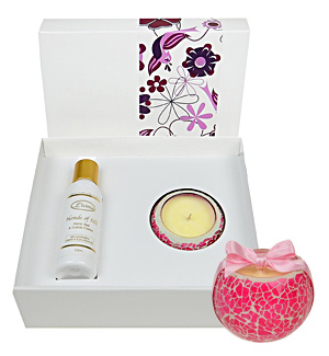 Hand Creme and Mosaic Candle Gift Pack
